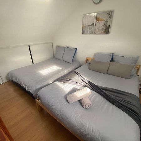 Duplex Minimaliste - 30 Min De Paris Apartment Saint-Ouen-l'Aumone Luaran gambar