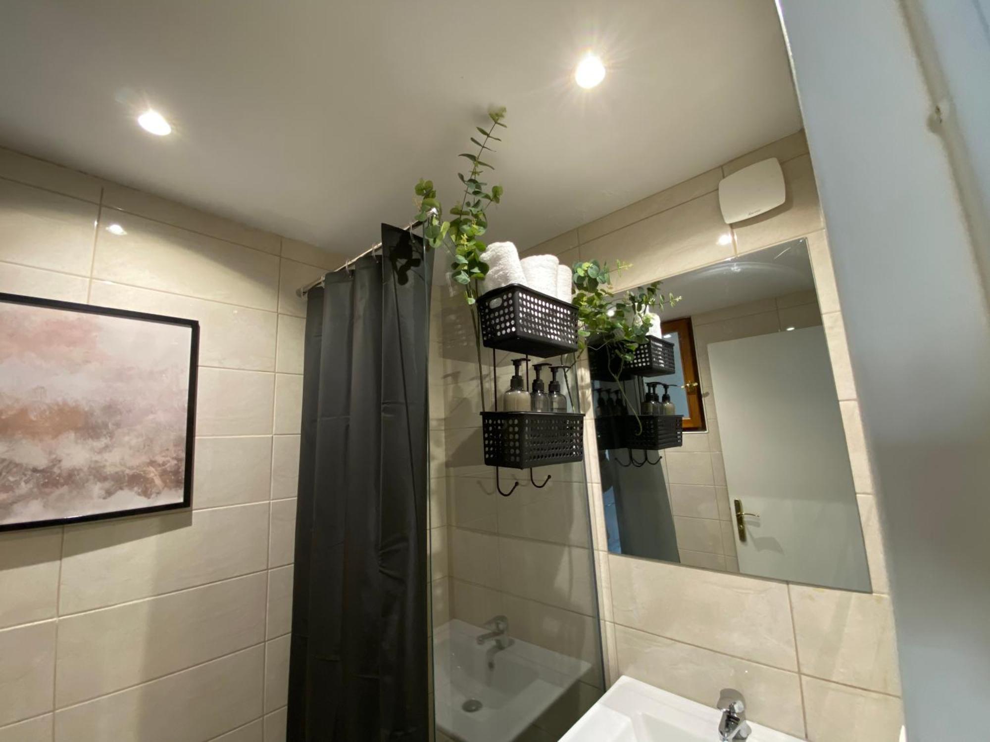 Duplex Minimaliste - 30 Min De Paris Apartment Saint-Ouen-l'Aumone Luaran gambar